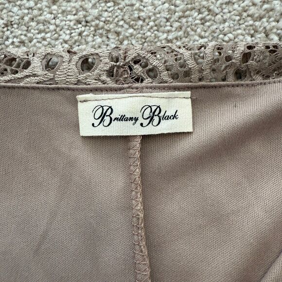 Brittany Black Lace Overlay Brown Tunic Top Scoop Neck Short Sleeves Size Medium - Picture 5 of 5